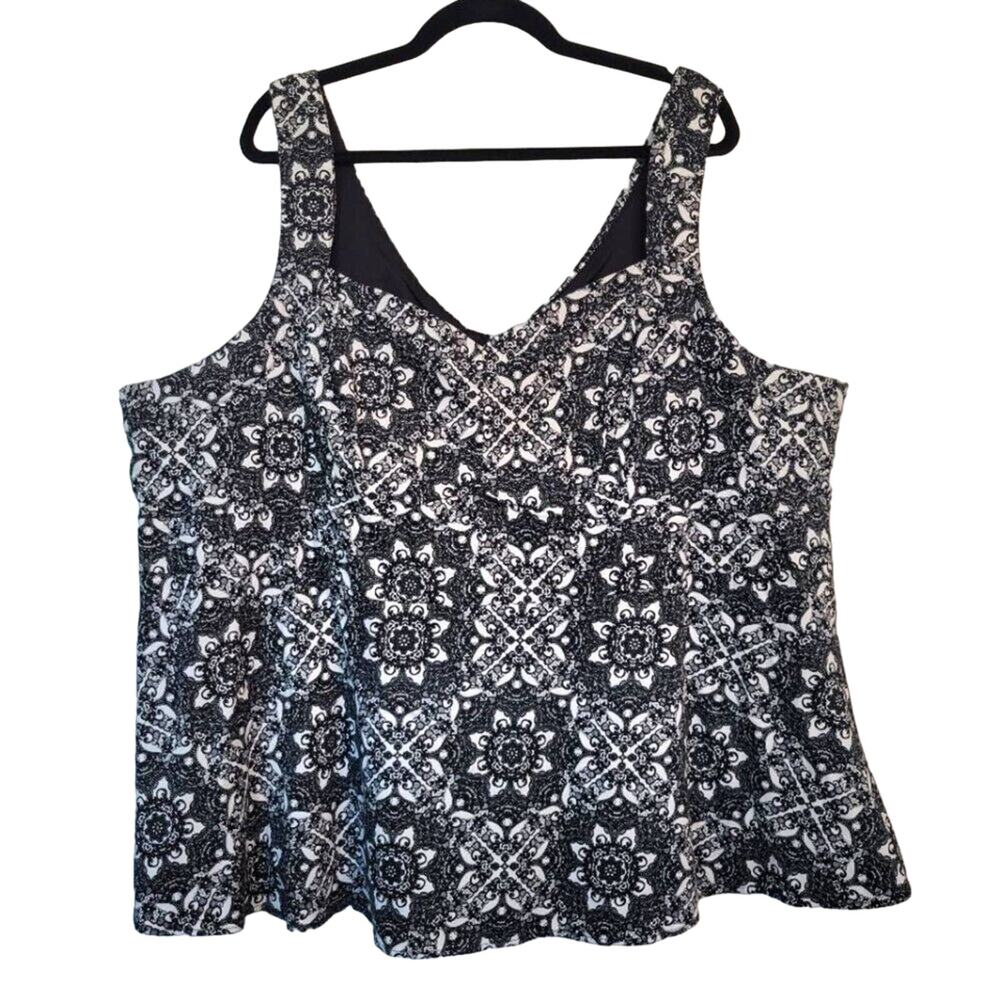 Torrid Black and White Patterned Blouse